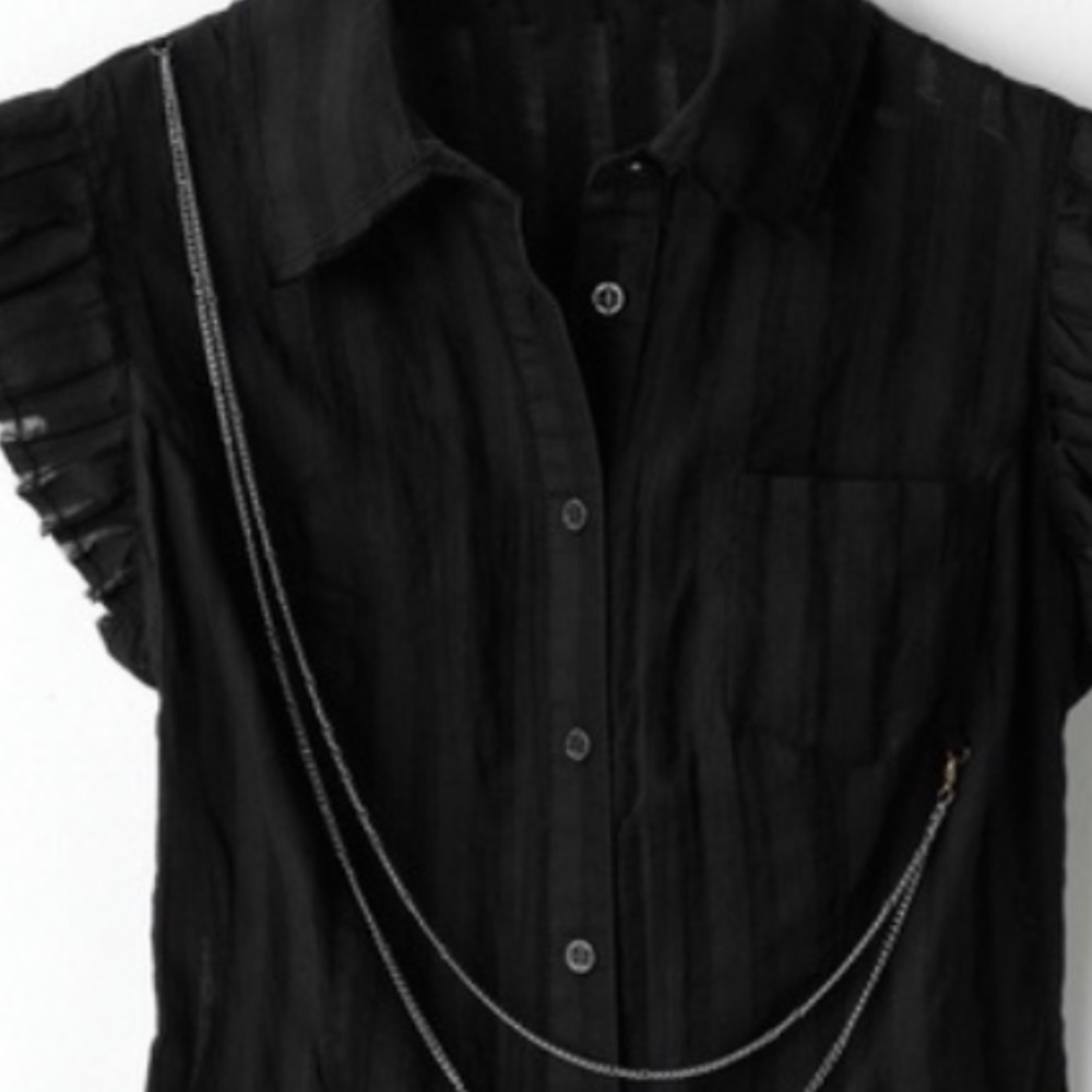 ISO!!!!!!!!!!! Alice in wonderland black top
